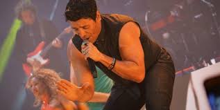 Chayanne is a popular actor, music composer, and pop singer who has made a net worth of $50 million as of june 2021. Chayanne Movistar Arena
