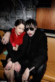 He has german and english ancestry. Marilyn Manson Fits Right In Despite His Lack Of Fancy Dress As He Hosts Halloween Bash In Vegas Daily Mail Online