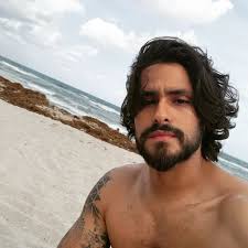 Which super saiyan goku art style do you like more? Hilos de anime