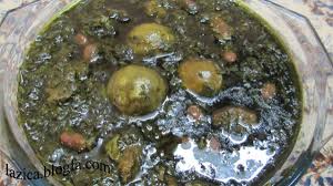 نتیجه تصویری برای خورش آلو اسفناج با مرغ