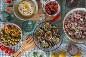 Das beschreibt die orientalische küche von haya molcho und neni wohl am besten. Levante Kuche Mit Drei Leckeren Rezepten Schon Bei Dir By Depot