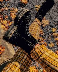 25 Grunge Outfits To Copy In 2020 Fashion Inspiration And Discovery Tumblr is a place to express yourself, discover yourself, and bond over the stuff you love.