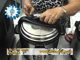 Panci pemanggang kue ini terbuat dari bahan stainless steel yang tidak akan mengalami pengkaratan dan. Cara Memasak Dengan Mudah Menggunakan Electric Pressure Cooker Youtube