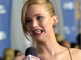 Jennifer Lawrence Fell Over And Made Silly Faces At The X-Men Premiere