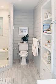 2018 Small Bathroom Remodels On A Budget Interior Paint Color Trends Check More At Http Immigrantsthemovie Kucuk Banyo Banyo Ic Dekorasyonu Banyo Fikirleri