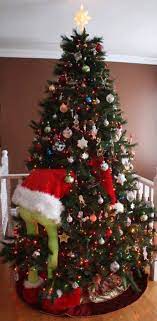How To Make A Grinch Christmas Tree Grinch Christmas Tree Christmas Tree Themes Christmas Tree Decor Ideas 2020 Red