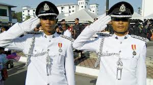 Perkara itu didedahkan oleh menteri kewangan ketika itu, lim guan eng. 10 Malaysian Athletes You Might Not Know Are In Pdrm Force Stadium Astro English