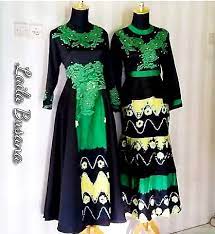 Untuk order kain sasirangan yang seragam dalam jumlah banyak harus melakukan. Model Baju Sasirangan Muslimah Terbaru Hijabfest
