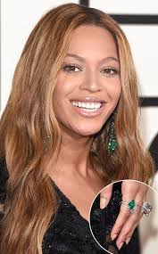 Beyonce S 10 Million Emerald Jewelry Celebrity Jewelry Emerald Jewelry Beyonce