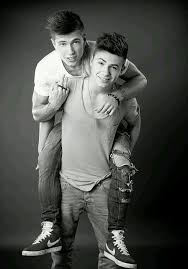 Con questo nome hanno iniziato a pubblicare cover su youtube. 20 Benji Fede Ideas The Dreamers Singer Celebrities