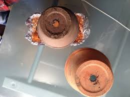 1001 Ideen Und Bilder Zum Thema Teelichtofen Selber Bauen Selber Bauen Alternative Heizung Blumentopfe Aus Ton