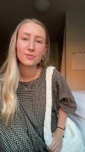 Courtney Marra's Instagram, Twitter & Facebook