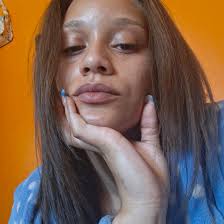 I didn't know your friends were supposed to pay for you at your birthday  dinner 🤣🤣 I always pay for myself or end up paying whatever extra is left  lmfaooo 😭