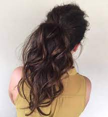 30 Eye Catching Ways To Style Curly And Wavy Ponytails Wavy Ponytail Ponytail Hairstyles Hairdo For Long Hair