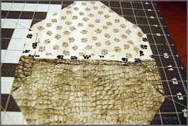 On one edge, mark the length of your dog's neck measurement (plus 2″ or 4″). How To Make A Reversible Slip Over The Collar Dog Bandana Sparkles Of Sunshine