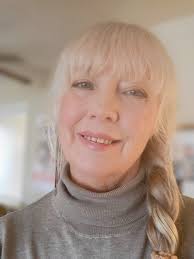 Introduction to daily excitement in a women's club