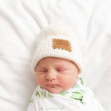 NEWBORN BEANIE