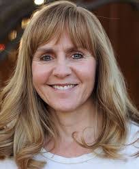 Amy Lanham's Instagram, Twitter & Facebook