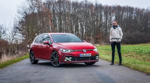 Wann meint ihr kommt der golf 8. Fahrbericht Vw Golf 8 Gti Handschalter Rot Wie Ein Konig Automativ De Das Auto Magazin