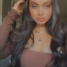 Lacy Ogle's Instagram, Twitter & Facebook