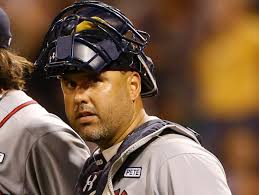 Laird agrees to minor league deal with Diamondbacks