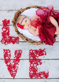 A place where you can get ideas what outfits to wear, hijab fashion, beard styles, casual outfits, plus size, business casual, plus size outfits, women over 50 Baby S First Valentine S Day Photo Ideas
