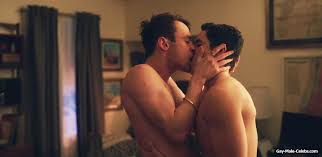 Thomas Doherty Nude Photos & Videos - Gay-Male-Celebs.com