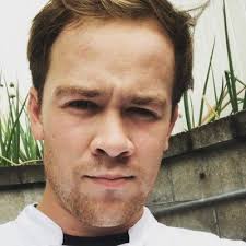 Andrew Hawk (@AndrewHawkCooks)