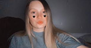 Brianna Salisbury's Instagram, Twitter & Facebook