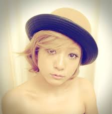 伊藤千晃 お帽子 伊藤千晃 帽子 aaa 伊藤千晃