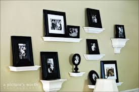 How do you display family photos with style? 50 Cool Ideas To Display Family Photos On Your Walls Architecture Design