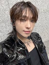 Dino from Philippines. 😊😂