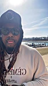 Iris Mero's Instagram, Twitter & Facebook