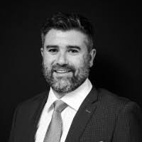 Gordon Briscoe's Instagram, Twitter & Facebook