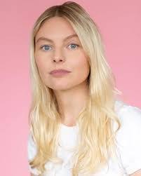 Sarah Gorrell's Instagram, Twitter & Facebook