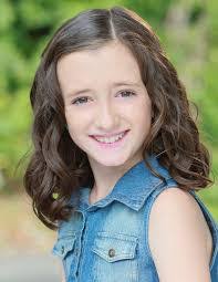 Emily Matos's Instagram, Twitter & Facebook