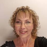 Tina Scanlan's Instagram, Twitter & Facebook