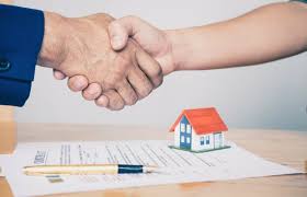 Assisting sellers in how to best promote their properties to attract advantageous offers. How To Choose A Real Estate Broker Real Estate Express