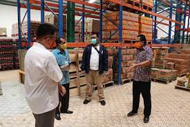Maybe you would like to learn more about one of these? Sidak 13 April 2020 Tim Fokus Pantau Distributor Bapok Dan Farmasi Dinas Perindustrian Dan Perdagangan Provinsi Maluku
