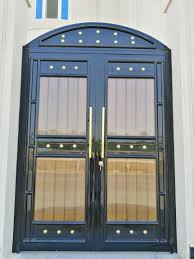 باب خارجي مع خشب In 2020 Door Gate Design Gate Design Decor