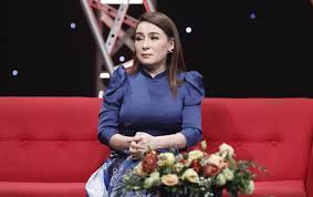 Đã 18 năm ca sĩ hồ lệ thu xa quê hương, một thân một mình, một mẹ một con, một cuộc sống đổi thay mưu sinh xa xứ, nhưng sài gòn mãi trong tim hồ lệ thu, một sài gòn đầy nỗi nhớ. Ca SÄ© Phi Nhung Chia Sáº» Vá» Cuá»™c Gá»i He Lá»™ Tinh Tráº¡ng Hiá»‡n Táº¡i Cá»§a Danh Ca Lá»‡ Thu