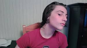 Should i buzz it (my hairs not done dont be a dick) : r/malehairadvice