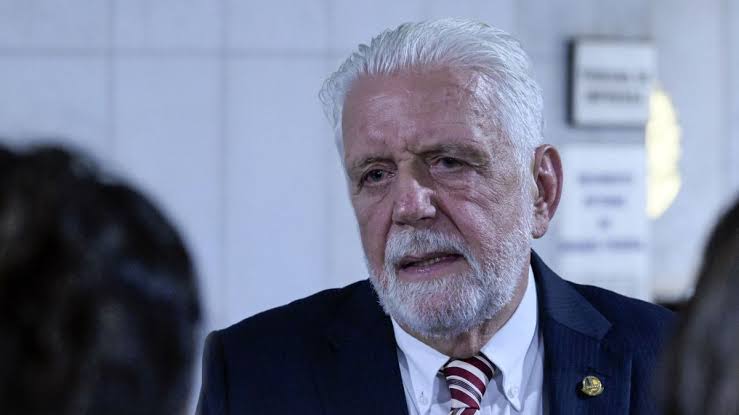 PF detalha vínculos pessoais e políticos de Jaques Wagner com Banco Master  | CNN Brasil