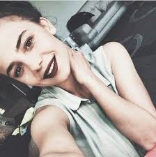 Eski haliyle karşılaştırdığımızda, ebru şahin'in burnunda ufak bir estetik müdahale söz konusu gibi. Nisa Nurayan Nnurayan Profil Pinterest