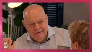 Lang Leve de Liefde: Jacky weet niet wat ze van Frans zijn date ideeën moet  vinden