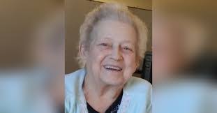 Sharon Spinney's Instagram, Twitter & Facebook