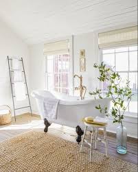 Small freestanding tubs love tub bathroom designs. 30 Best Clawfoot Tub Ideas For Your Bathroom Decorating With Clawfoot Faucets And Showers
