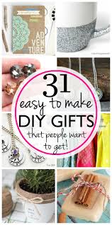Each of the flowers can be stuck with pictures of the family members. 31 Easy Inexpensive Diy Gifts Your Friends And Family Will Love Creative Green Living