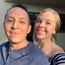 Holly Hipp and Edgar Mesa 's Wedding Website