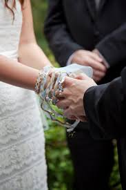 Tying The Knot Celtic Wedding Traditions Irish Wedding Traditions Celtic Wedding